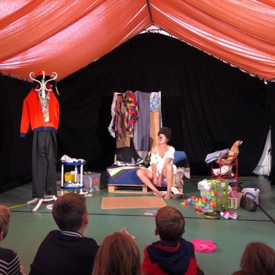 scene-ouverte-clownhorspiste24 scene-ouverte-clownhorspiste24